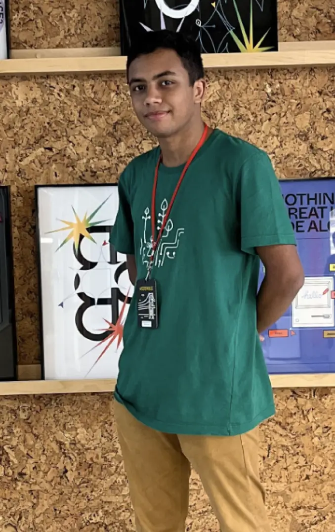Adriano, 19 ans, Brésil